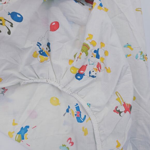 Vintage 60s Disney Mickey Mouse Donald Duck Balloon Crib Toddler Fitted Sheet - Picture 3 of 6